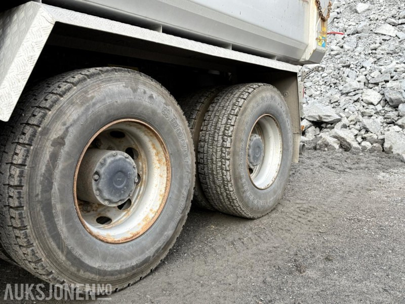 Billenőplatós teherautó 2018 MAN TGS 26.500 6x4 tippbil: 19 kép.