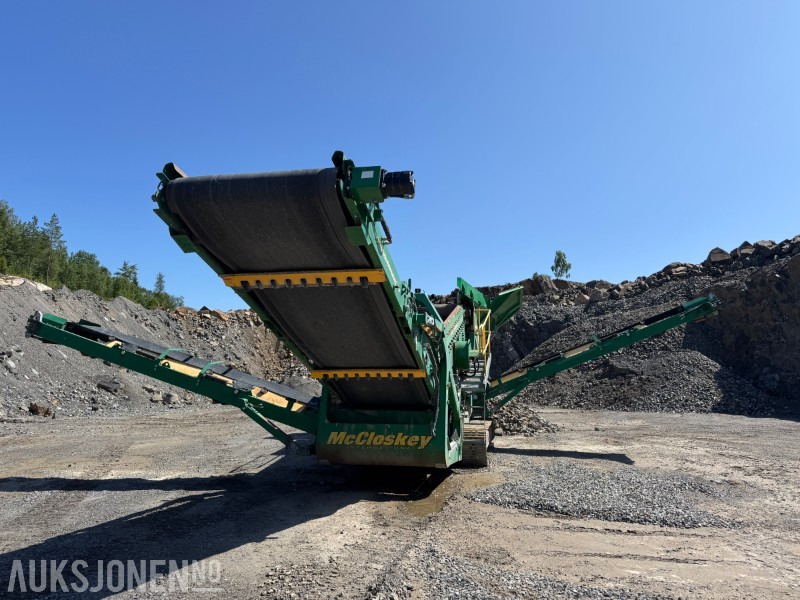 2018 McCloskey R155 Sikteverk - Osztályozó berendezés: 4 kép. 2018 McCloskey R155 Sikteverk - Osztályozó berendezés: 4 kép.