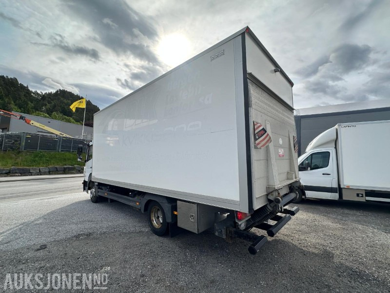 2018 Mercedes-Benz ATEGO - Dobozos felépítményű teherautó: 3 kép. 2018 Mercedes-Benz ATEGO - Dobozos felépítményű teherautó: 3 kép.