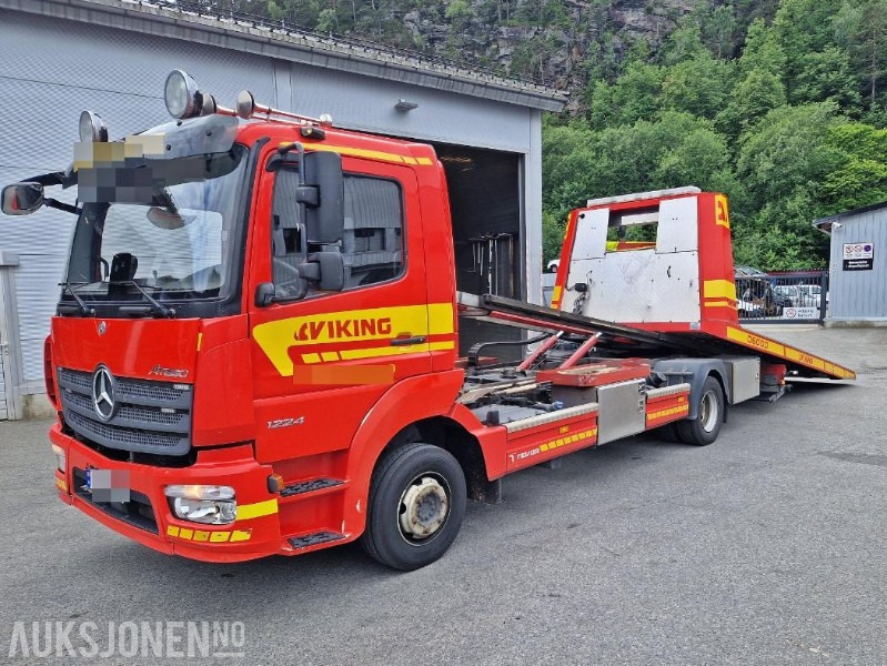 2018 Mercedes-Benz ATEGO med TEVOR PÅBYGG, Kjørebruer, Briller, Fjernkontroll, - Tűzoltóautó: 1 kép. 2018 Mercedes-Benz ATEGO med TEVOR PÅBYGG, Kjørebruer, Briller, Fjernkontroll, - Tűzoltóautó: 1 kép.