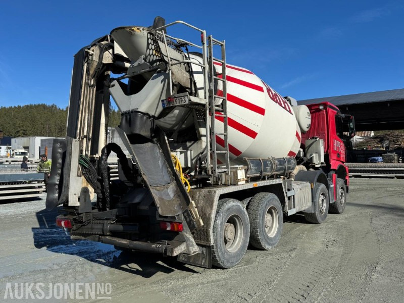 2018 Mercedes-Benz Arocs båndbil til betong - Betonmixer: 5 kép. 2018 Mercedes-Benz Arocs båndbil til betong - Betonmixer: 5 kép.