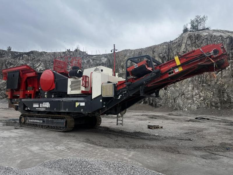 2018 Sandvik UJ440i kjeftknuser - Pofás törő, Osztályozó berendezés: 3 kép. 2018 Sandvik UJ440i kjeftknuser - Pofás törő, Osztályozó berendezés: 3 kép.