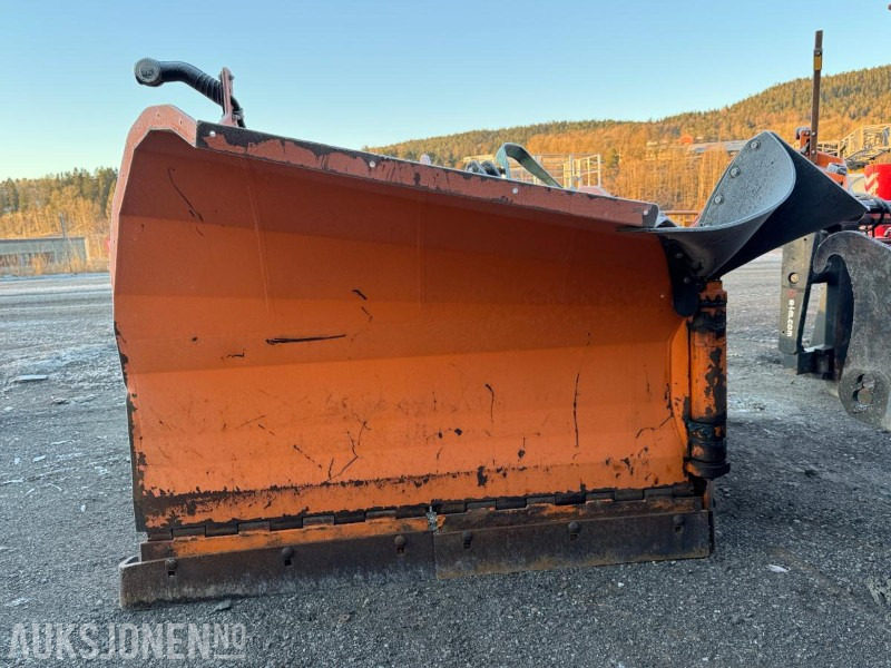 2018 Tellefsdal V90 V-plog / 3200 - Építőipari berendezések: 1 kép. 2018 Tellefsdal V90 V-plog / 3200 - Építőipari berendezések: 1 kép.