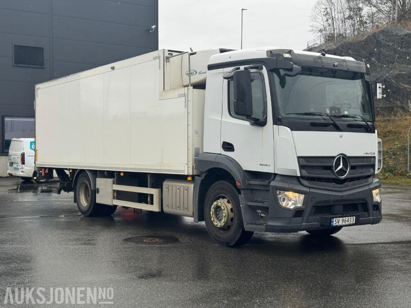 2019 Mercedes-Benz ANTOS - Skapbil - 4x2 - Eu-godkjent til 03/26 - Km: 116680 - Dobozos felépítményű teherautó: 2 kép. 2019 Mercedes-Benz ANTOS - Skapbil - 4x2 - Eu-godkjent til 03/26 - Km: 116680 - Dobozos felépítményű teherautó: 2 kép.