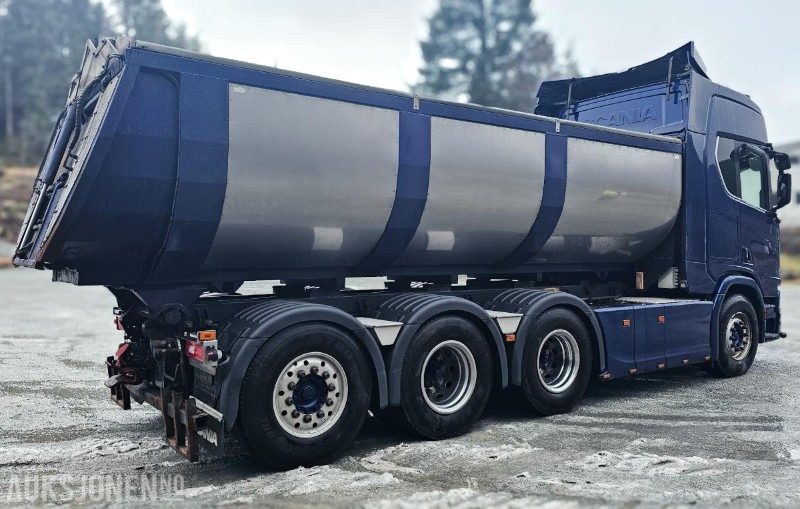 2019 Scania R650 8x4 tridem med laxo lås og asfaltbalje - gullavtale til Scania - Billenőplatós teherautó: 5 kép. 2019 Scania R650 8x4 tridem med laxo lås og asfaltbalje - gullavtale til Scania - Billenőplatós teherautó: 5 kép.