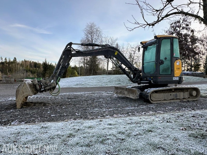 2019 VOLVO ECR50D MINIGRAVER 5 TONN STEELWRIST TILTROTATOR S40 PUSSESKUFFE 2319 TIMER - Minikotró: 1 kép. 2019 VOLVO ECR50D MINIGRAVER 5 TONN STEELWRIST TILTROTATOR S40 PUSSESKUFFE 2319 TIMER - Minikotró: 1 kép.