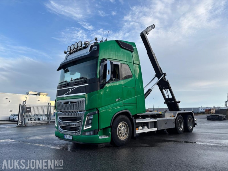 2019 VOLVO KROKBIL FH16 750. 6x2. EURO6. 20T JOAB - Horgos rakodó teherautó: 2 kép. 2019 VOLVO KROKBIL FH16 750. 6x2. EURO6. 20T JOAB - Horgos rakodó teherautó: 2 kép.