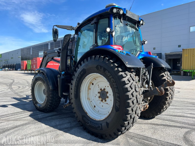 2019 Valtra N174D - Traktor: 3 kép. 2019 Valtra N174D - Traktor: 3 kép.