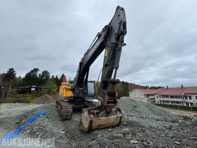 2019 Volvo EC480EL Beltegraver - Maskinstyring (Novatron 3D) - 3 skuffer - Gullavtale - Kotrógép: 3 kép. 2019 Volvo EC480EL Beltegraver - Maskinstyring (Novatron 3D) - 3 skuffer - Gullavtale - Kotrógép: 3 kép.