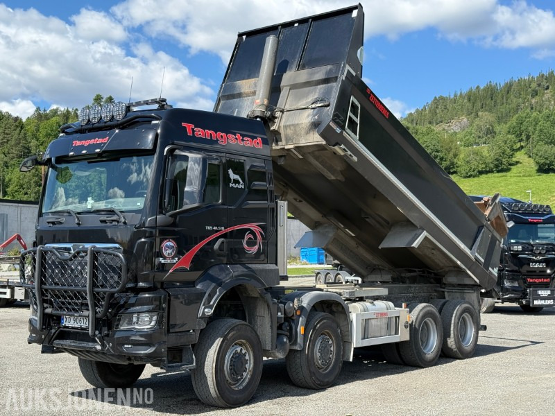2021 MAN TGS 41.510 8x8 tippbil - Zetterbergs påbygg - Lav km! - Billenőplatós teherautó: 1 kép. 2021 MAN TGS 41.510 8x8 tippbil - Zetterbergs påbygg - Lav km! - Billenőplatós teherautó: 1 kép.