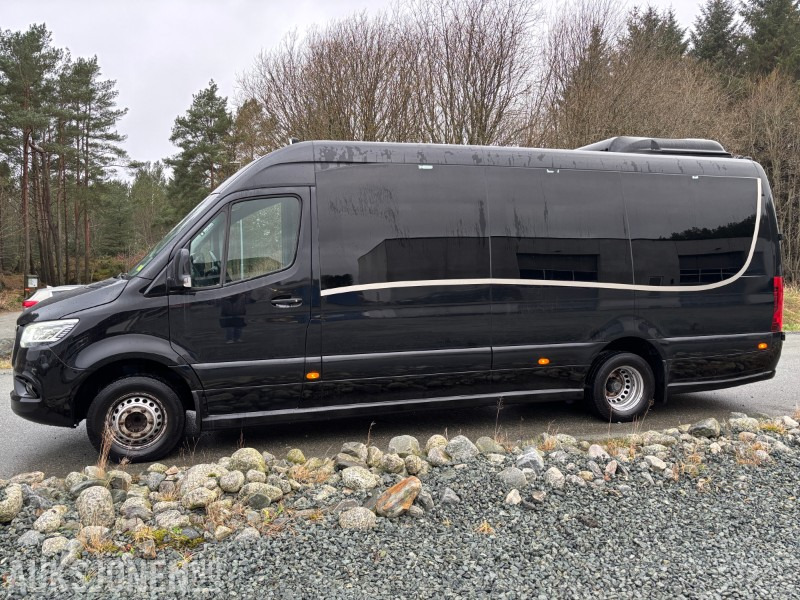 2021 MERCEDES-BENZ SPRINTER ILE AUTOMOTIVE 519 3.0 V6 DIESEL 16+1SETER. MIKROFON. WEBASTO. HENGERFESTE - Minibusz, Kisbusz: 2 kép. 2021 MERCEDES-BENZ SPRINTER ILE AUTOMOTIVE 519 3.0 V6 DIESEL 16+1SETER. MIKROFON. WEBASTO. HENGERFESTE - Minibusz, Kisbusz: 2 kép.