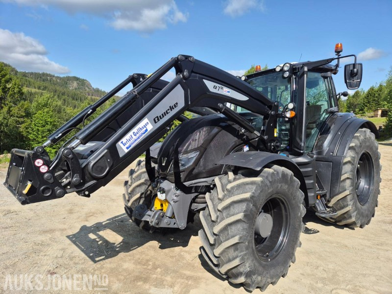 2021 Valtra T 234 VERSU med laster og front hydraulikk / PTO - Traktor: 1 kép. 2021 Valtra T 234 VERSU med laster og front hydraulikk / PTO - Traktor: 1 kép.