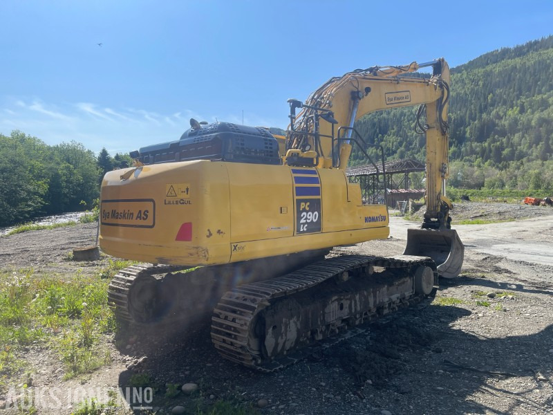 2022 Komatsu PC290LC-11EO beltegraver med 2 skuffer, tiltrotator og maskinstyring - Kotrógép: 3 kép. 2022 Komatsu PC290LC-11EO beltegraver med 2 skuffer, tiltrotator og maskinstyring - Kotrógép: 3 kép.