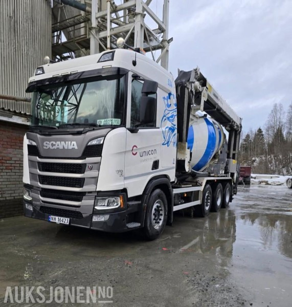2023 Scania R-serie båndbil / 8x2 tridem / 61295 km - Betonmixer: 1 kép. 2023 Scania R-serie båndbil / 8x2 tridem / 61295 km - Betonmixer: 1 kép.