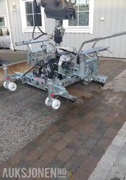 2024 Probst hvz-eco hydraulisk belegningssteinklype s-40 feste - mva fritt - Építőipari berendezések: 3 kép. 2024 Probst hvz-eco hydraulisk belegningssteinklype s-40 feste - mva fritt - Építőipari berendezések: 3 kép.