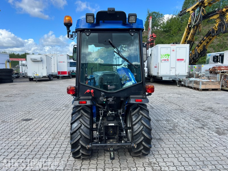 2024 Solis 26 m frontlaster, skuffe pallegaffel - Traktor: 4 kép. 2024 Solis 26 m frontlaster, skuffe pallegaffel - Traktor: 4 kép.