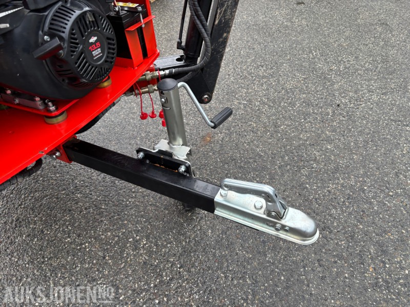 Minikotró 2025 MINIGRAVER SPIDER 360. 600KG. BRIGGS & STRATTON XR 13.5HK 420cc.: 7 kép. Minikotró 2025 MINIGRAVER SPIDER 360. 600KG. BRIGGS & STRATTON XR 13.5HK 420cc.: 7 kép.