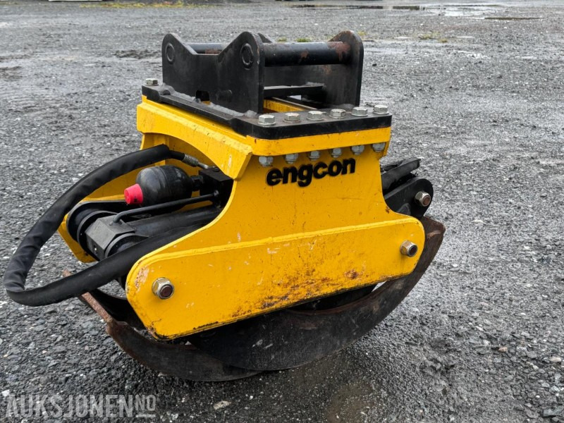2024 Engcon TG25HD-S40 Tømmerklo / Tømmerklype - Nesten ikke brukt - S40 feste - Adapterek - Építőipari gépek: 1 kép. 2024 Engcon TG25HD-S40 Tømmerklo / Tømmerklype - Nesten ikke brukt - S40 feste - Adapterek - Építőipari gépek: 1 kép.