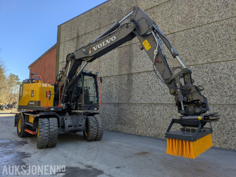 Feiekost til 9-16 tonns graver - Kombinert S50/S60 feste - Adapterek - Építőipari gépek: 5 kép. Feiekost til 9-16 tonns graver - Kombinert S50/S60 feste - Adapterek - Építőipari gépek: 5 kép.