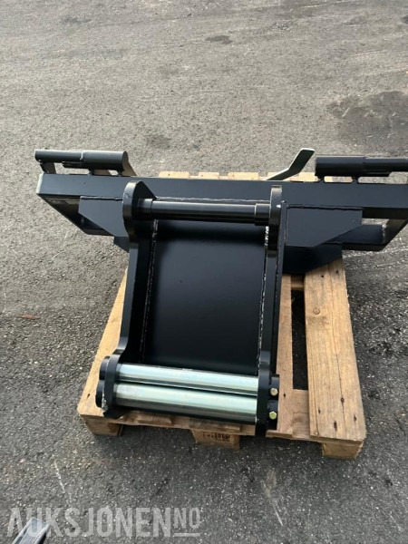 Overgangsramme S50/S60 til SMS/EURO - NY! - Adapterek - Építőipari gépek: 2 kép. Overgangsramme S50/S60 til SMS/EURO - NY! - Adapterek - Építőipari gépek: 2 kép.