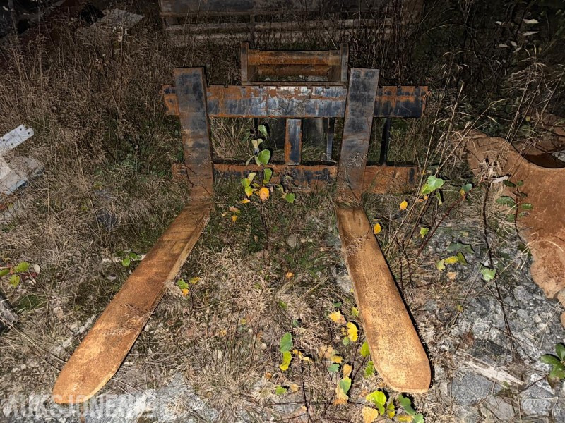 Pallegaffel m/kombi feste S60 og S70 - Adapterek - Építőipari gépek: 2 kép. Pallegaffel m/kombi feste S60 og S70 - Adapterek - Építőipari gépek: 2 kép.