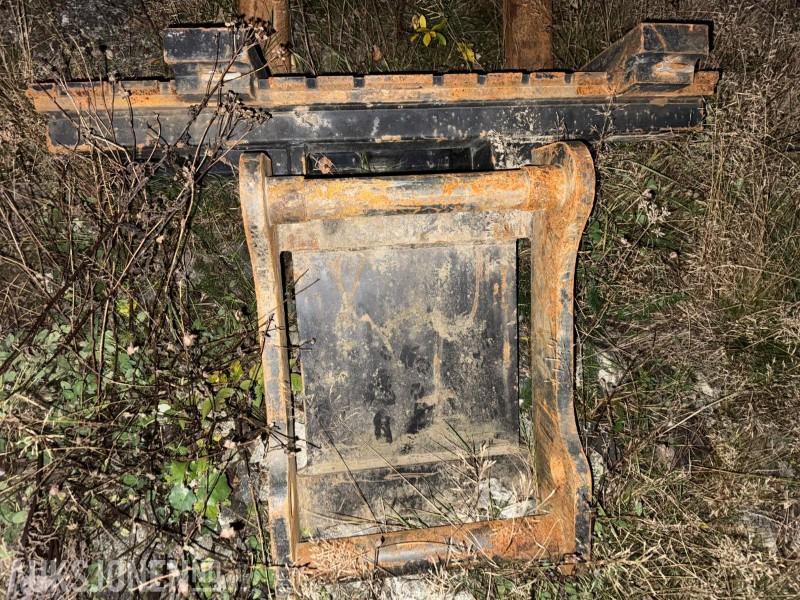 Adapterek - Építőipari gépek Pallegaffel m/kombi feste S60 og S70: 1 kép.