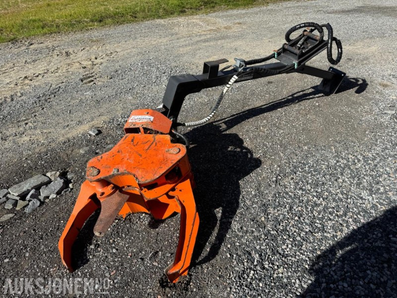 Tigercut trefeller med rotator / S40 feste - Adapterek - Építőipari gépek: 3 kép. Tigercut trefeller med rotator / S40 feste - Adapterek - Építőipari gépek: 3 kép.