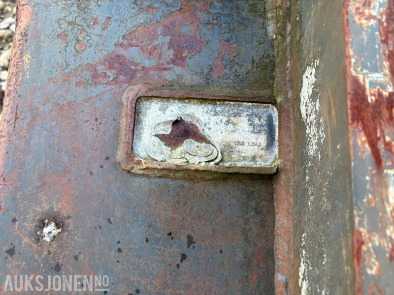 Renskeskuff 1150 liter s-70 feste - Adapterek - Építőipari gépek: 4 kép. Renskeskuff 1150 liter s-70 feste - Adapterek - Építőipari gépek: 4 kép.