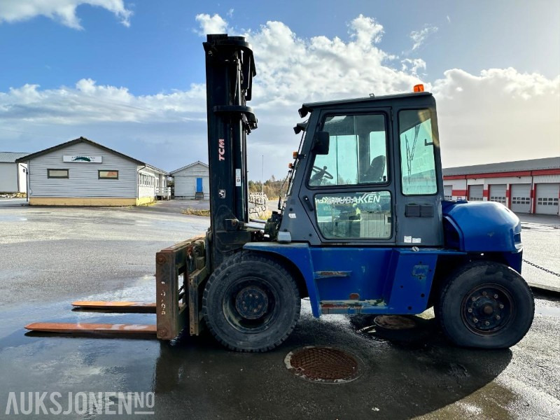 2011 TCM FD80-2 Dieseltruck – 8 tonn, repobjekt, 4026 timer - Anyagmozgató gép: 2 kép. 2011 TCM FD80-2 Dieseltruck – 8 tonn, repobjekt, 4026 timer - Anyagmozgató gép: 2 kép.