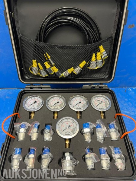 Hydraulikk TestKoffert - Építőipari berendezések: 2 kép. Hydraulikk TestKoffert - Építőipari berendezések: 2 kép.