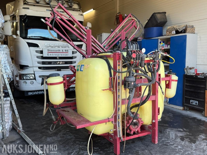 1989 Hardi LX åkersprøyte / 12 meter bom - Mezőgazdasági gépek: 4 kép. 1989 Hardi LX åkersprøyte / 12 meter bom - Mezőgazdasági gépek: 4 kép.
