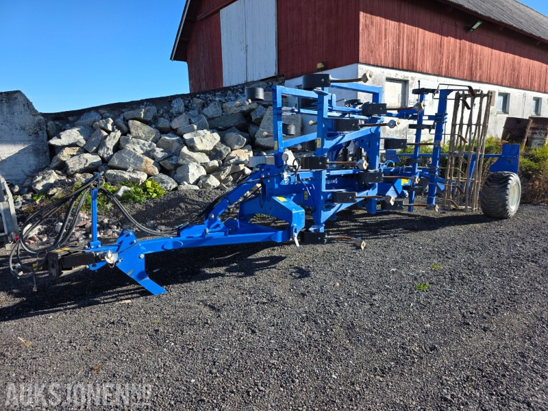 2019 New Holland grubber STX V 400T - Mezőgazdasági gépek: 2 kép. 2019 New Holland grubber STX V 400T - Mezőgazdasági gépek: 2 kép.