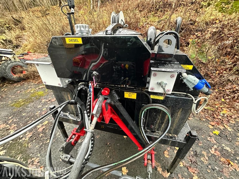 2024 Swemco TC500TU Traktorsprøyte - Mezőgazdasági gépek: 4 kép. 2024 Swemco TC500TU Traktorsprøyte - Mezőgazdasági gépek: 4 kép.