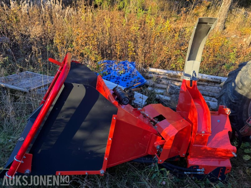 2025 Flishugger WCX72 20 Cm hydraulisk mating - Mezőgazdasági gépek: 5 kép. 2025 Flishugger WCX72 20 Cm hydraulisk mating - Mezőgazdasági gépek: 5 kép.