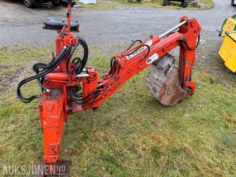 Leon E200 graveaggregat til traktor - Mezőgazdasági gépek: 3 kép. Leon E200 graveaggregat til traktor - Mezőgazdasági gépek: 3 kép.