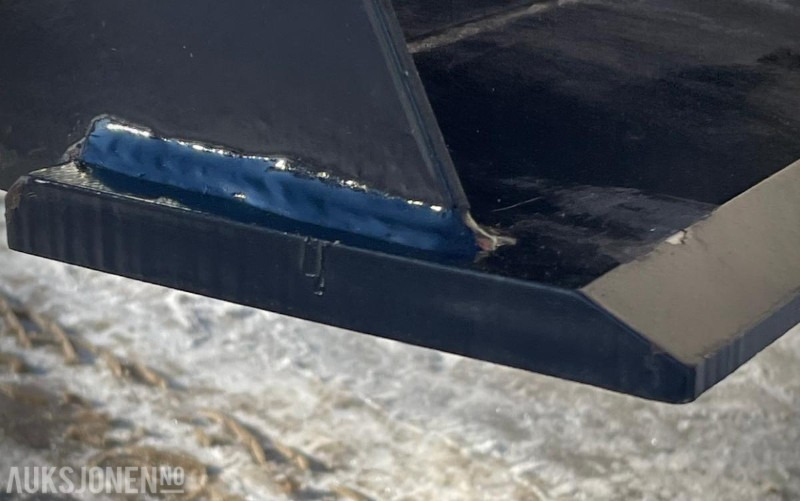 Traktorskuff 240 cm med Trima/sms feste - Mezőgazdasági gépek: 4 kép. Traktorskuff 240 cm med Trima/sms feste - Mezőgazdasági gépek: 4 kép.