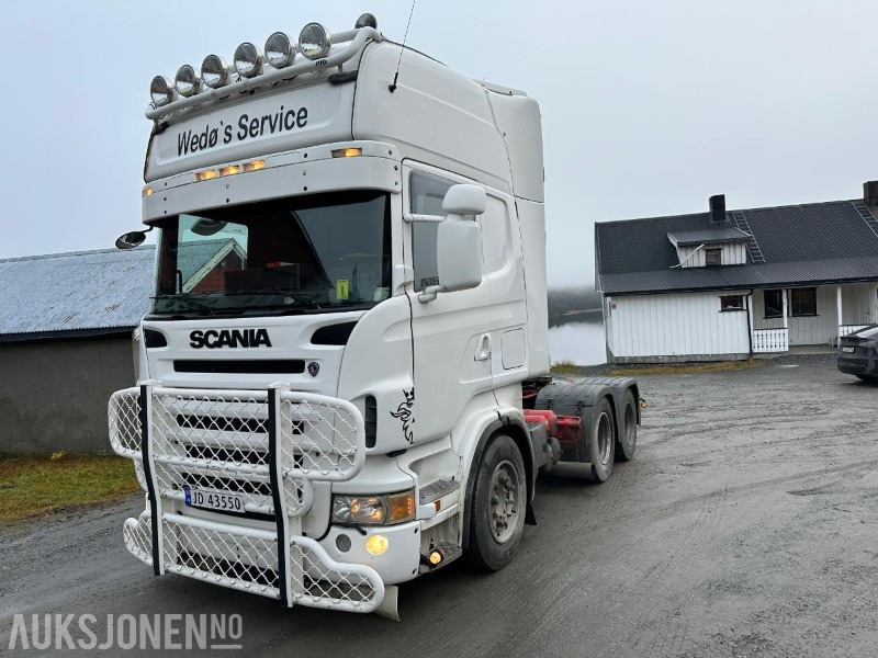 2006 Scania R500 6x2 trekkvogn - Nyergesvontató: 2 kép. 2006 Scania R500 6x2 trekkvogn - Nyergesvontató: 2 kép.