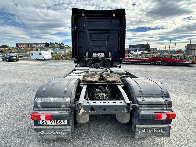 2018 Mercedes-Benz 2046LS 4X2 963402 12 - Nyergesvontató: 4 kép. 2018 Mercedes-Benz 2046LS 4X2 963402 12 - Nyergesvontató: 4 kép.