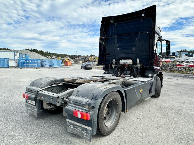 2018 Mercedes-Benz 2046LS 4X2 963402 12 - Nyergesvontató: 5 kép. 2018 Mercedes-Benz 2046LS 4X2 963402 12 - Nyergesvontató: 5 kép.