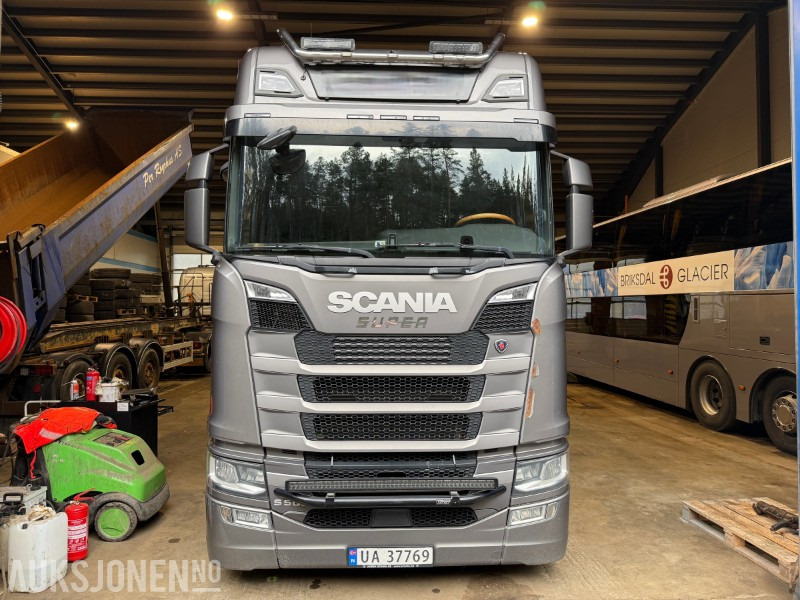 2018 Scania S 500 A6x2NB - Trekkvogn - Nyergesvontató: 2 kép. 2018 Scania S 500 A6x2NB - Trekkvogn - Nyergesvontató: 2 kép.