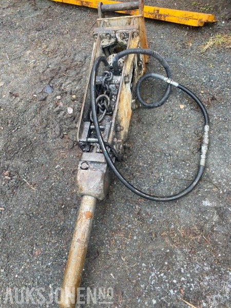 Pigghammer med S50-feste - Hidraulikus törőfej: 1 kép. Pigghammer med S50-feste - Hidraulikus törőfej: 1 kép.