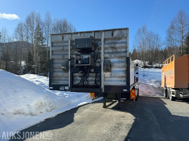 2001 VANG 3 AKSLET MASKINTRALLE MED TRITEC SVINGSYSTEM - Pótkocsi: 5 kép. 2001 VANG 3 AKSLET MASKINTRALLE MED TRITEC SVINGSYSTEM - Pótkocsi: 5 kép.