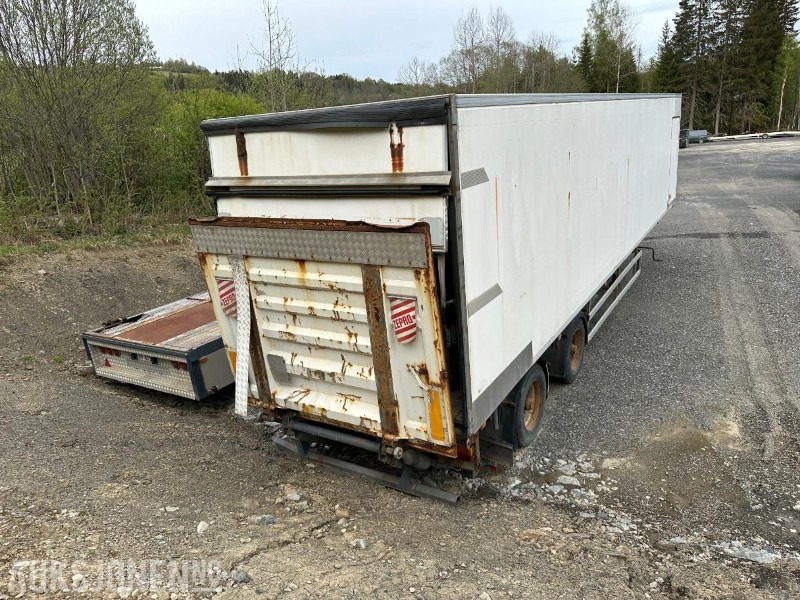 2003 Fruenhauf Teknogam 260/251 Med Løftelem og kjøleaggregat - Pótkocsi: 5 kép. 2003 Fruenhauf Teknogam 260/251 Med Løftelem og kjøleaggregat - Pótkocsi: 5 kép.