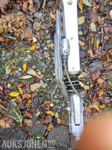 2003 Tredal T-85-BR henger - Pótkocsi: 3 kép. 2003 Tredal T-85-BR henger - Pótkocsi: 3 kép.