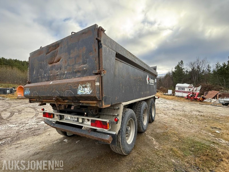 2004 Nor Slep PHV24 3-akslet dumperhenger - Pótkocsi: 5 kép. 2004 Nor Slep PHV24 3-akslet dumperhenger - Pótkocsi: 5 kép.