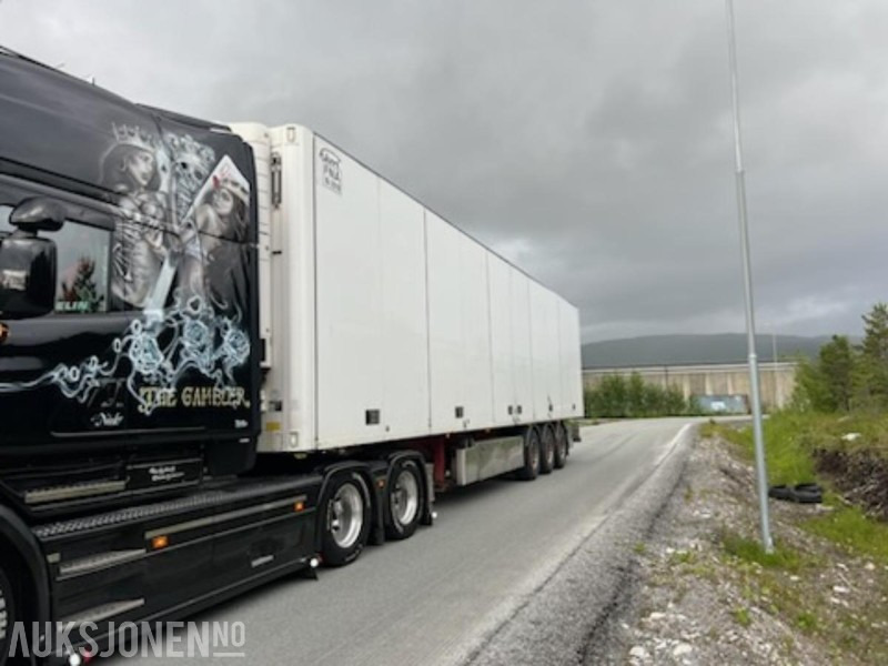 2012 Ekeri T3-K SKAPHENGER MED SIDEÅPNING - Pótkocsi: 2 kép. 2012 Ekeri T3-K SKAPHENGER MED SIDEÅPNING - Pótkocsi: 2 kép.