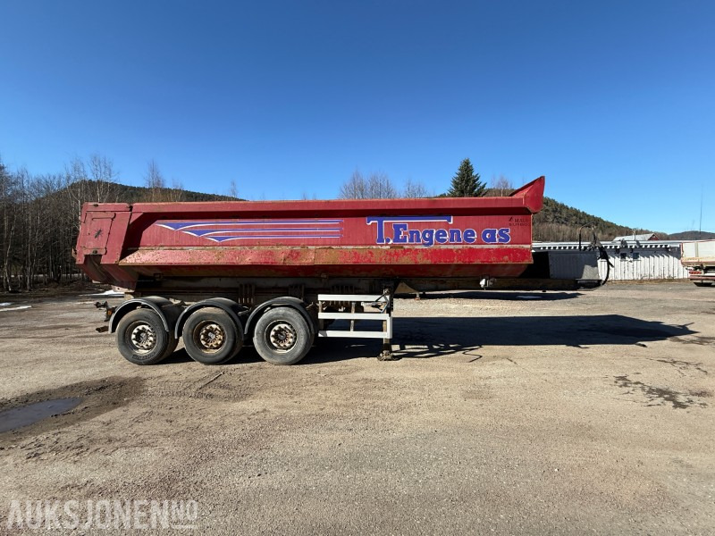 2012 Maur Bilpåbygg Tippsemi - 35430 kg Nyttelast - Pótkocsi: 3 kép. 2012 Maur Bilpåbygg Tippsemi - 35430 kg Nyttelast - Pótkocsi: 3 kép.