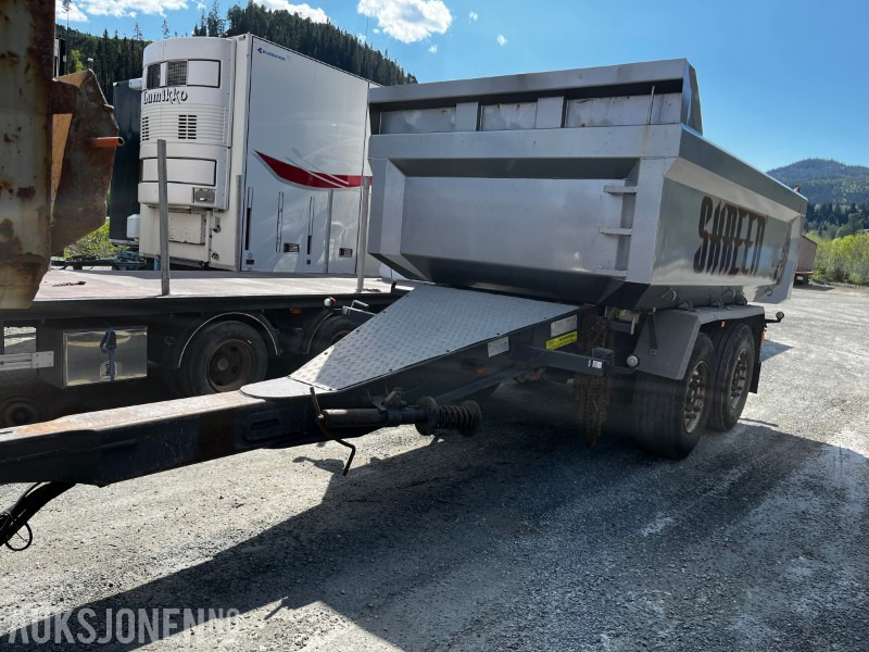 2014 Maur Bilpåbygg Boggikjerre EU-godkjennes før overlevering - Pótkocsi: 1 kép. 2014 Maur Bilpåbygg Boggikjerre EU-godkjennes før overlevering - Pótkocsi: 1 kép.