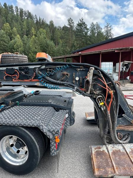 2015 Vang ATHHS 4+1 brønnhenger - Pótkocsi: 4 kép. 2015 Vang ATHHS 4+1 brønnhenger - Pótkocsi: 4 kép.