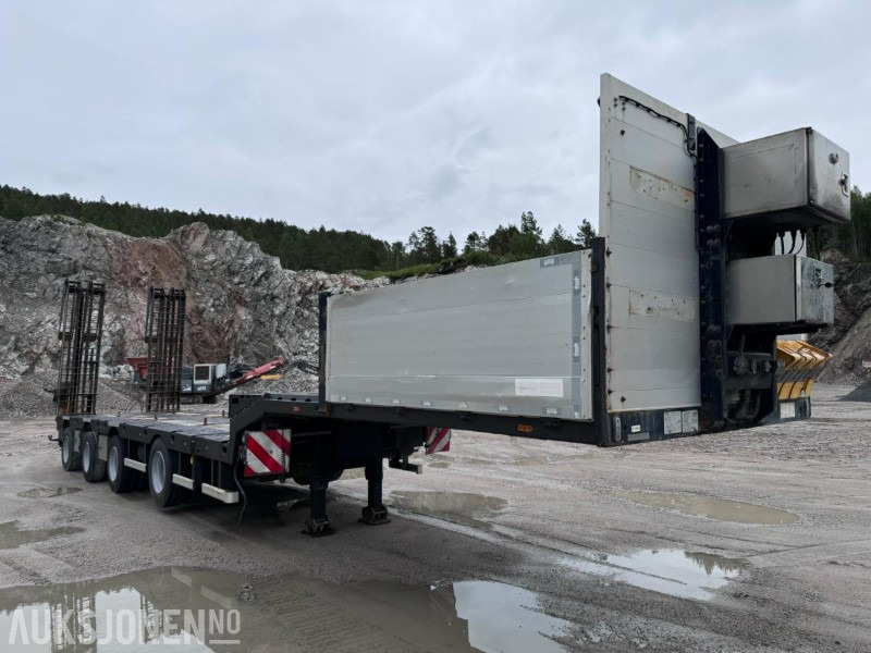 2019 Carnehl CSTV 40-60 - 4 akslet maskinsemi - Manuelt uttrekk - Hydraulisk bredding - Støttelabber bak - Fjernstyring - Pótkocsi: 3 kép. 2019 Carnehl CSTV 40-60 - 4 akslet maskinsemi - Manuelt uttrekk - Hydraulisk bredding - Støttelabber bak - Fjernstyring - Pótkocsi: 3 kép.
